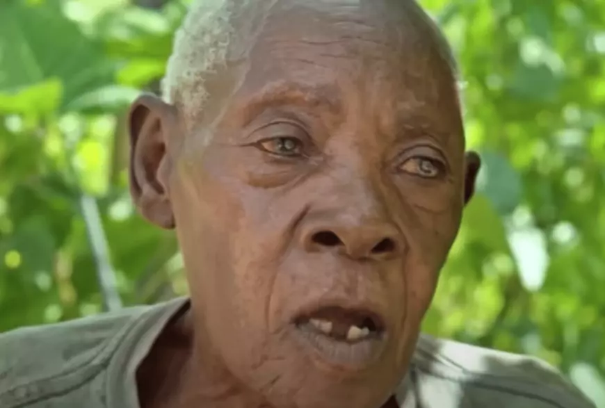 Una abuela de 123 años en Kenia dice que es virgen,"esperando al hombre adecuado"
