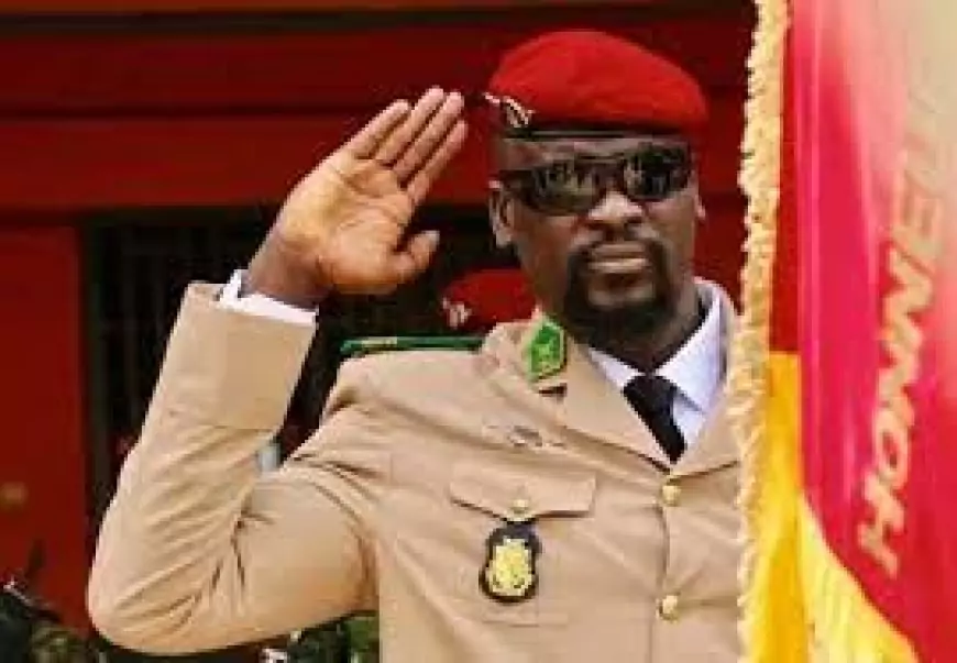 Los recientes golpes de estado en África son intentos de los militares de salvar a sus países de las "promesas incumplidas" de los presidentes